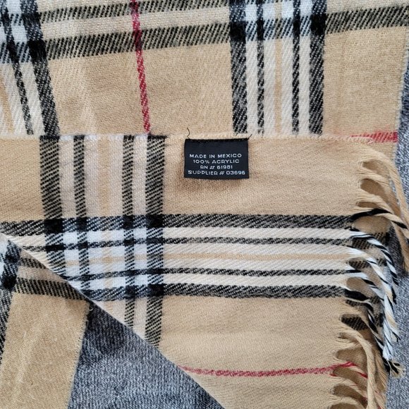 unbranded Scarf 100% Acrylic tan black red plaid fringed hem one size - Picture 3 of 7